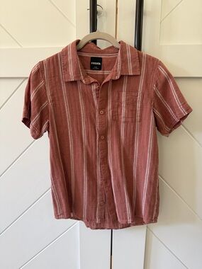 RSQ Boys' Short Sleeve Button-Down Stripe Shirt